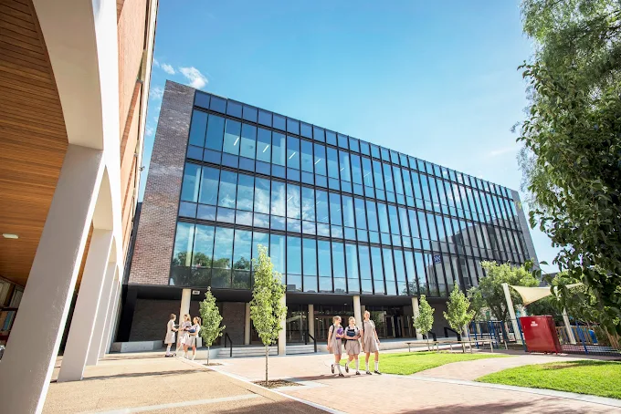 St Aloysius College (SA)