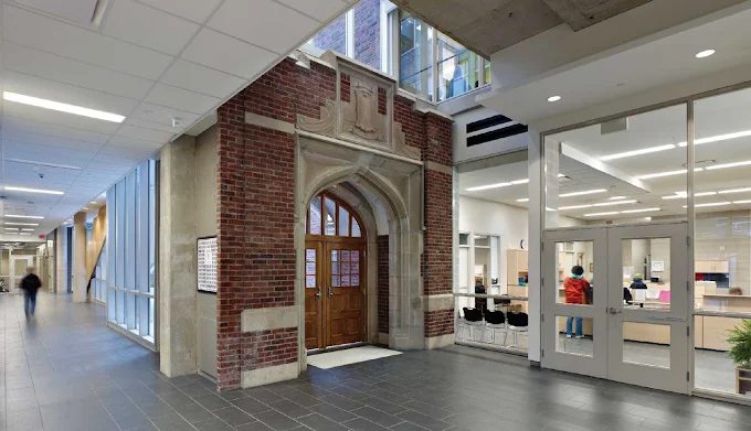 North Toronto Collegiate Institute Indoor